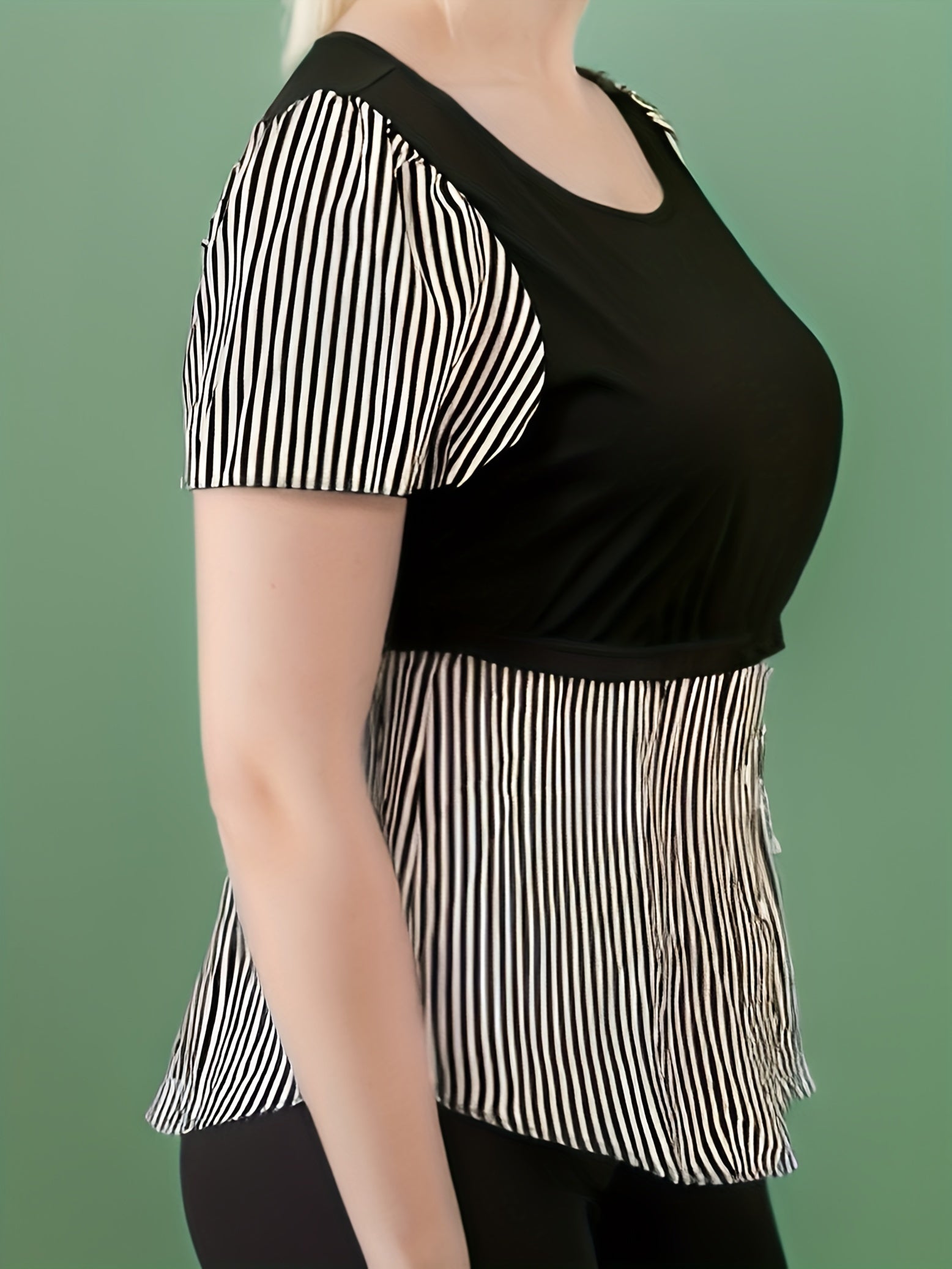  Colorblock Stripe Short Sleeve Blouse