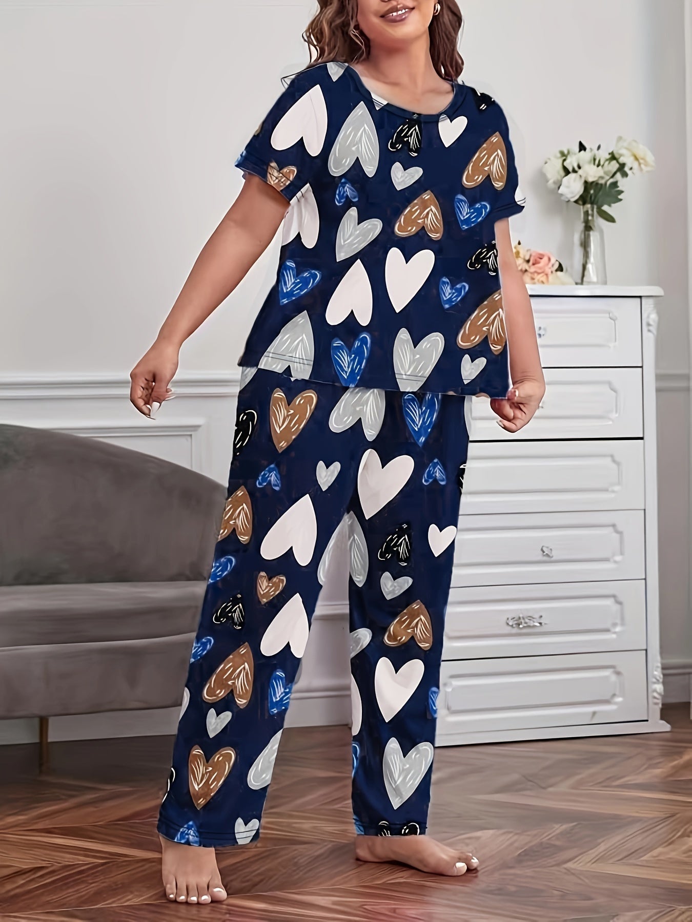  Heart Print Pajama Set - Short Sleeve T-shirt & Pants