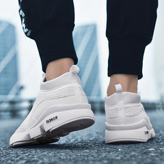 Men's Lightweight Slip On Casual Shoes For Traveling Jogging