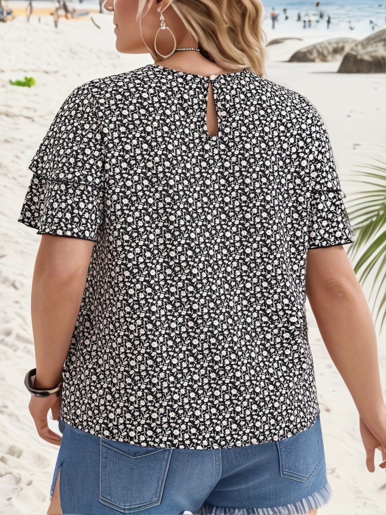  Ditsy Print Layered Short Sleeve Top