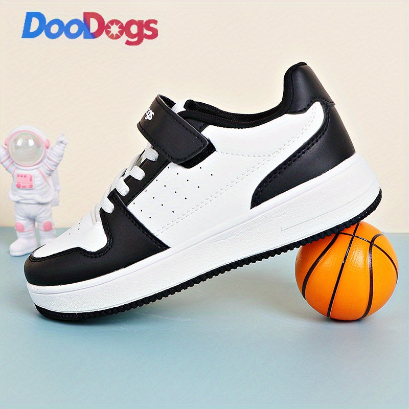 DooDogs Boys Low Top Sneakers Lightweight Anti Slip Shoes for Outdoor Activities