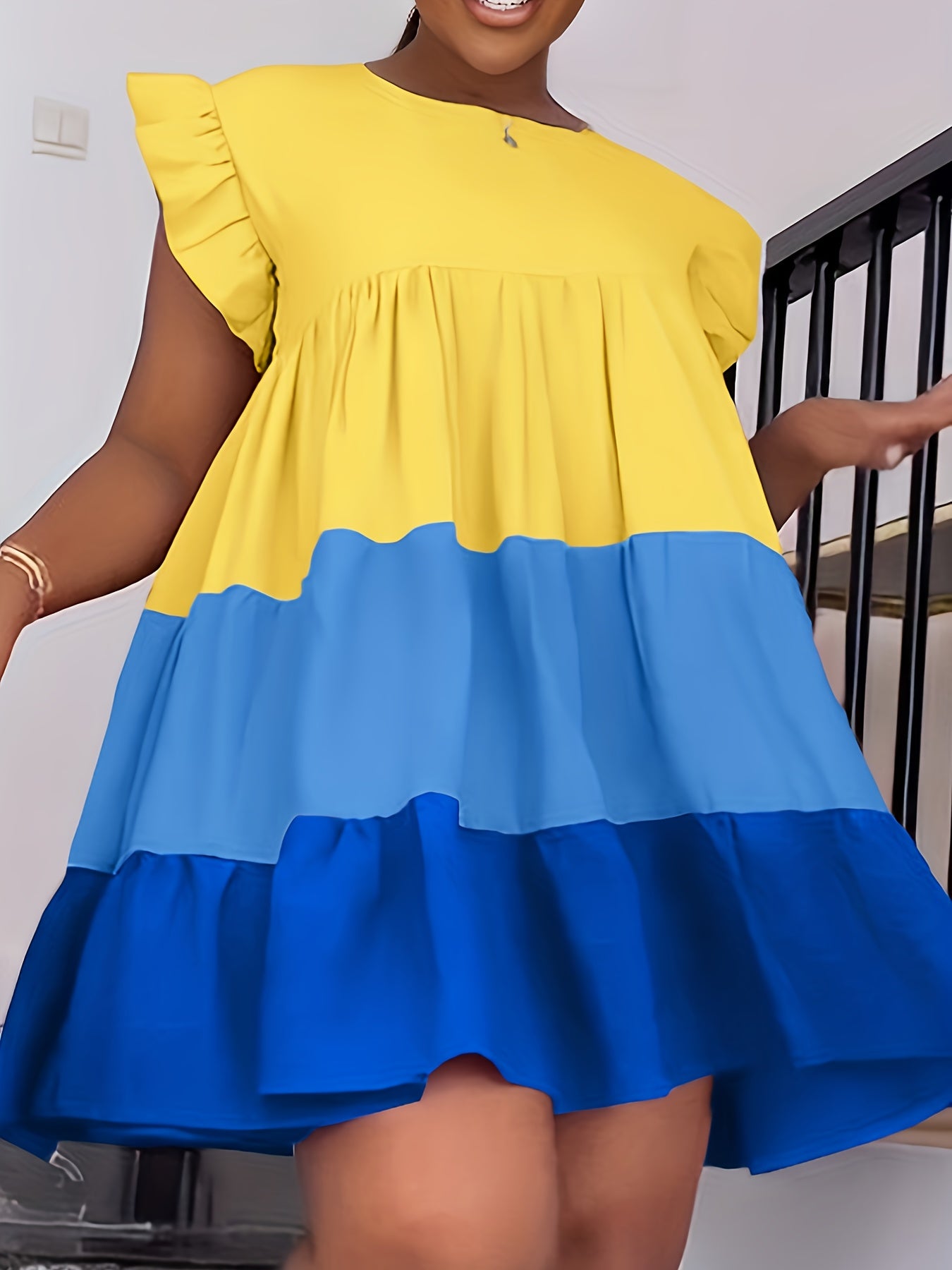  Colorblock Ruffle Sleeve Round Neck Mini Smock Dress