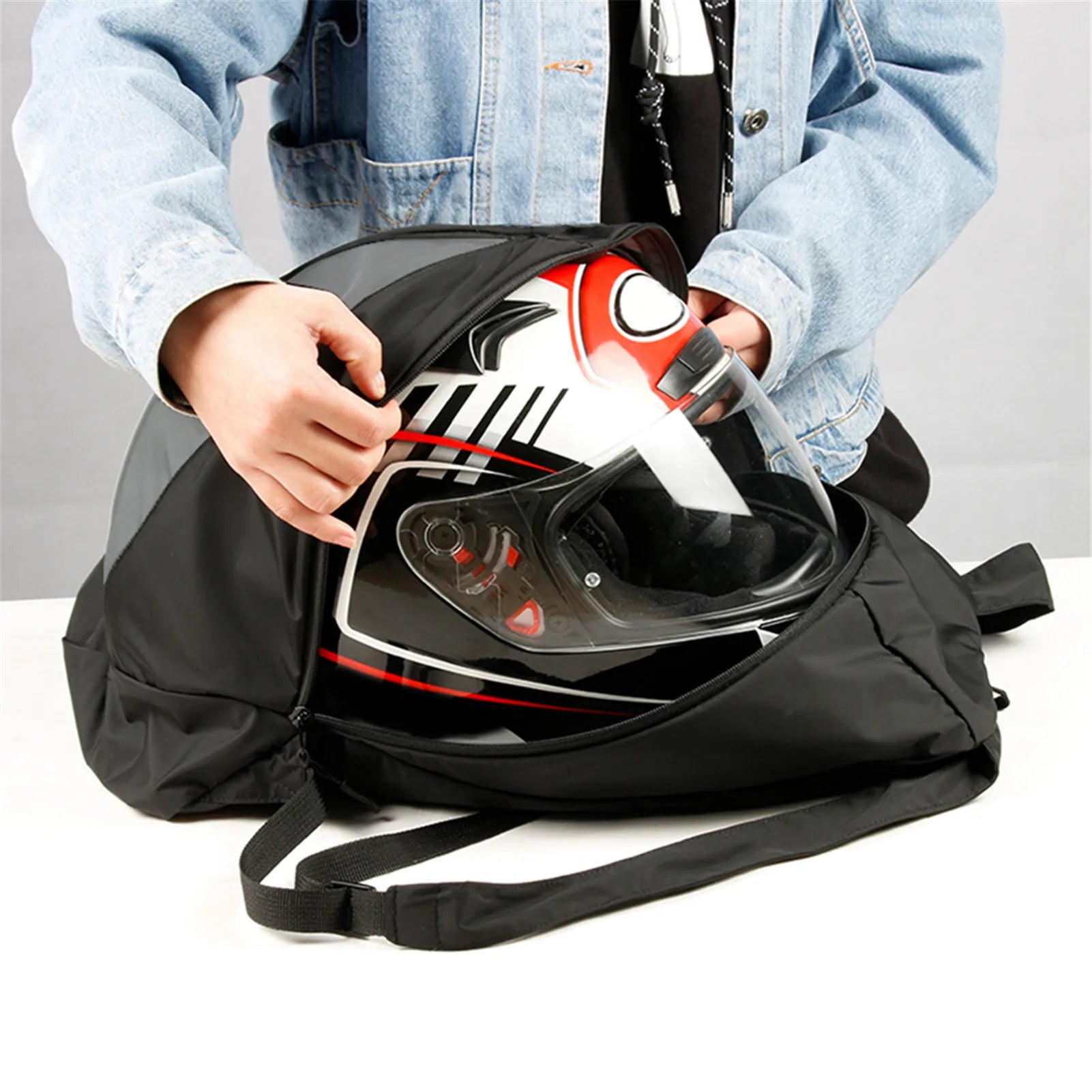 28L Motorcycle Backpack Riding Helmet Bag Outdoor Fitness Basketball Sneakers Ba