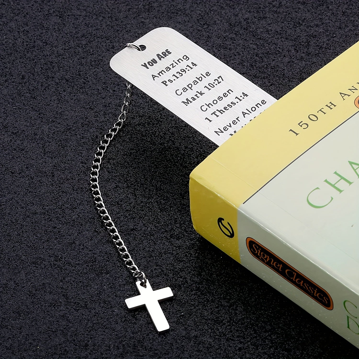 Christian Book: Perfect Gift for Birthdays, Christmas, Graduation