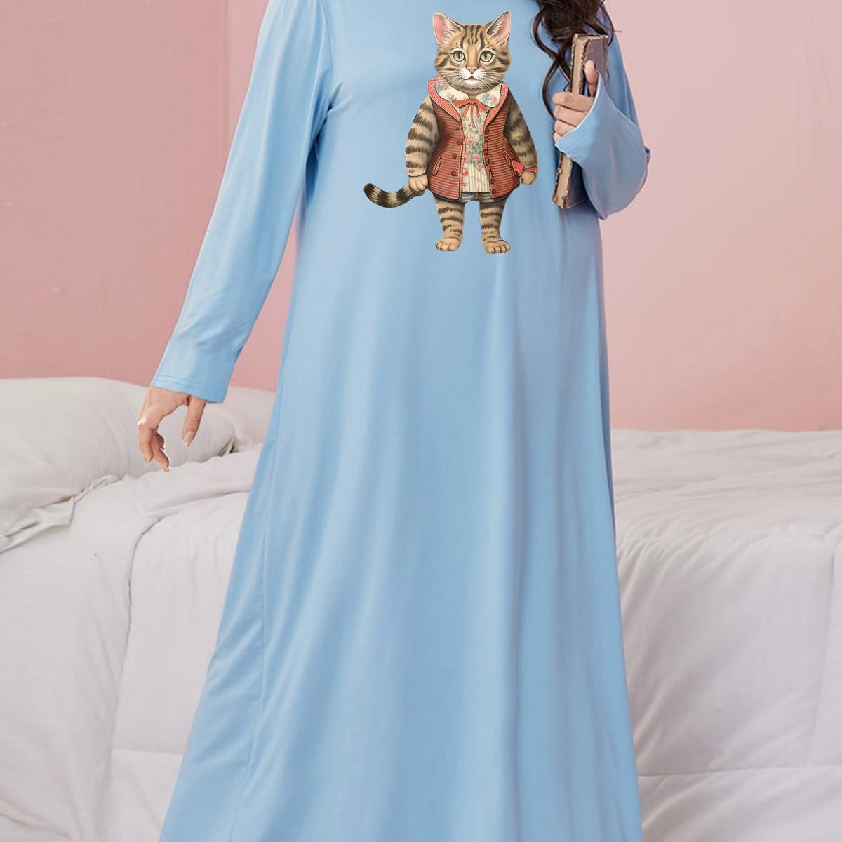  Cartoon Cat Print Long Sleeve Round Neck Nightdress