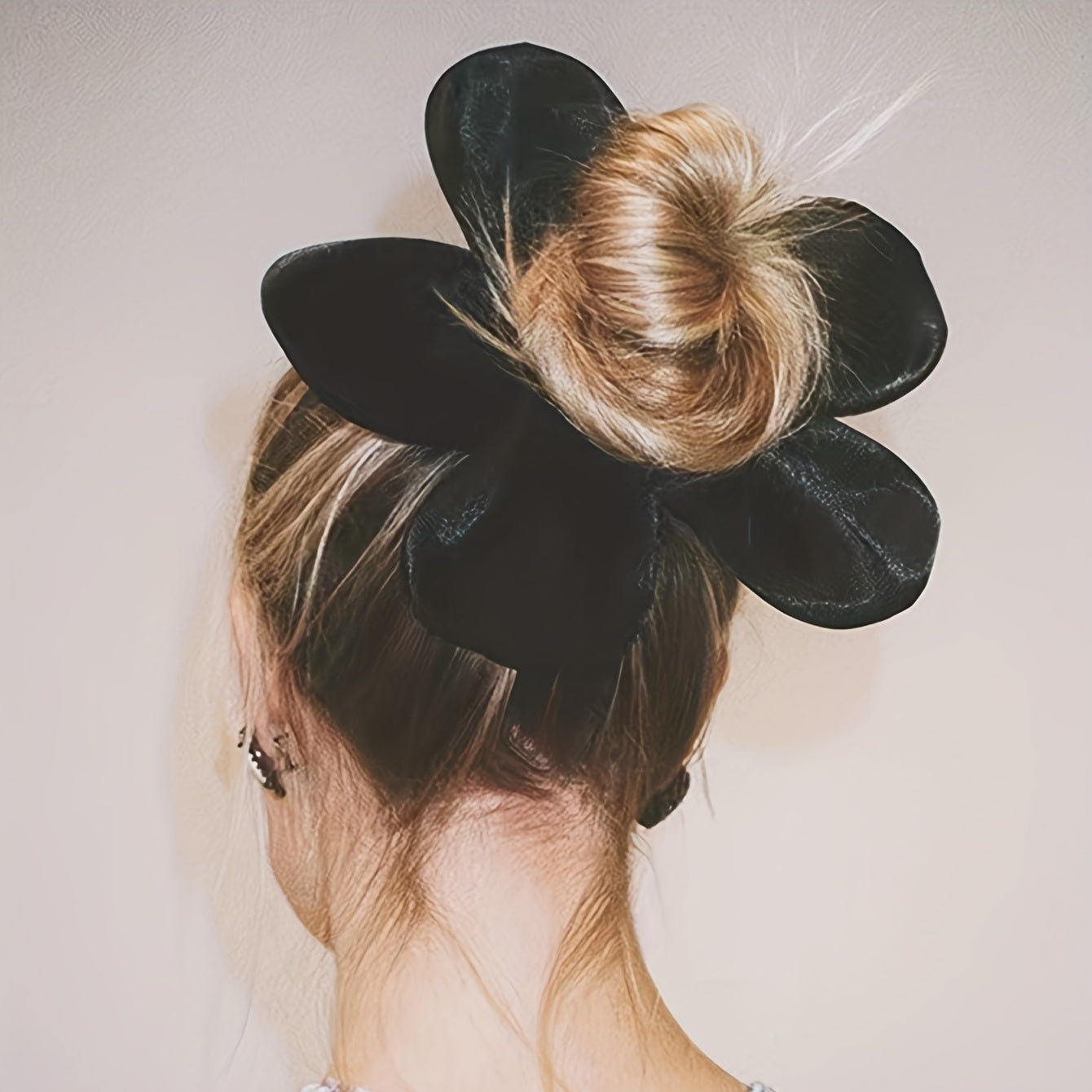 Large Flower Shaped Hair Tie Creative Scrunchies Hair Rope Ponytail Holder
