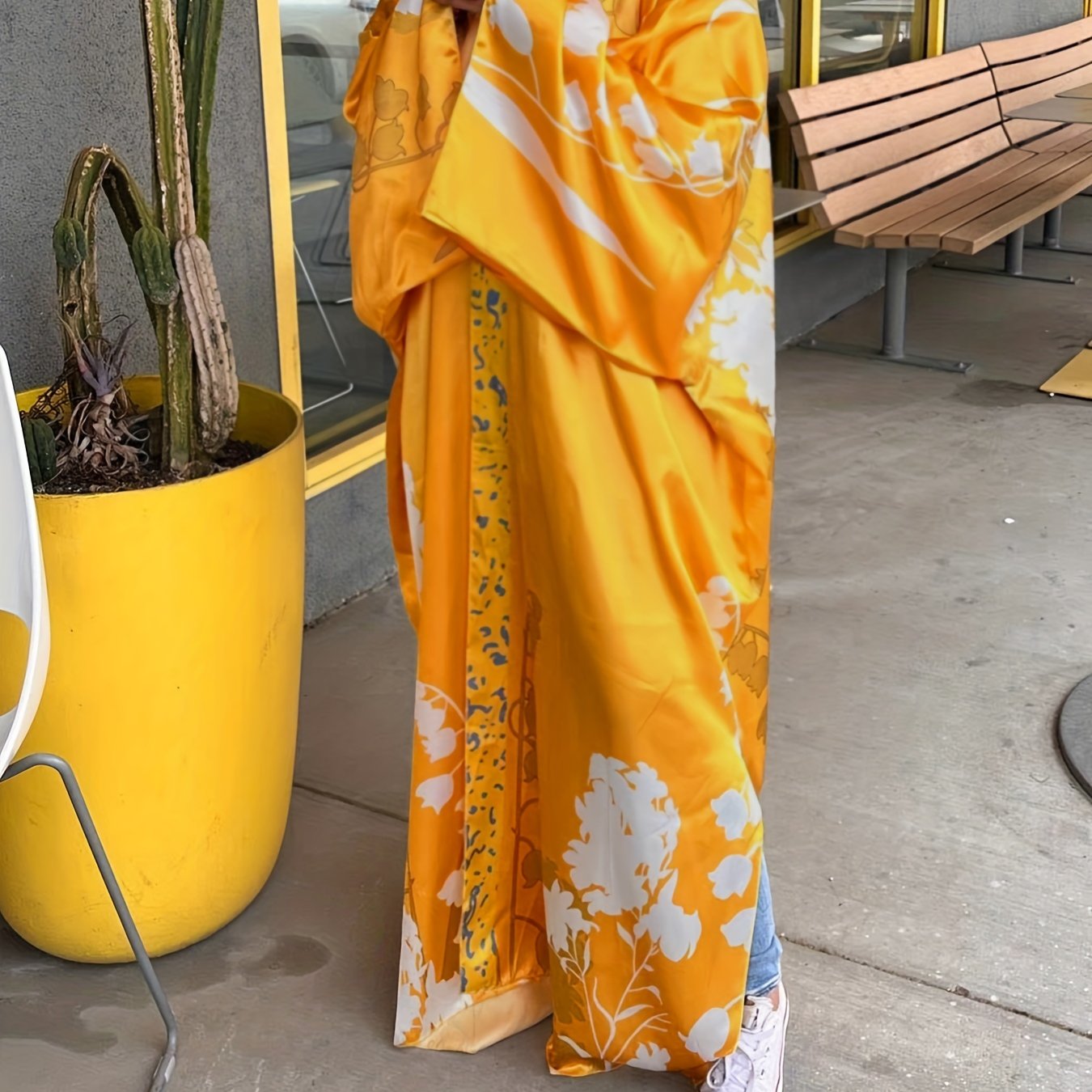  Floral Print Batwing Sleeve Kimono Cover Up
