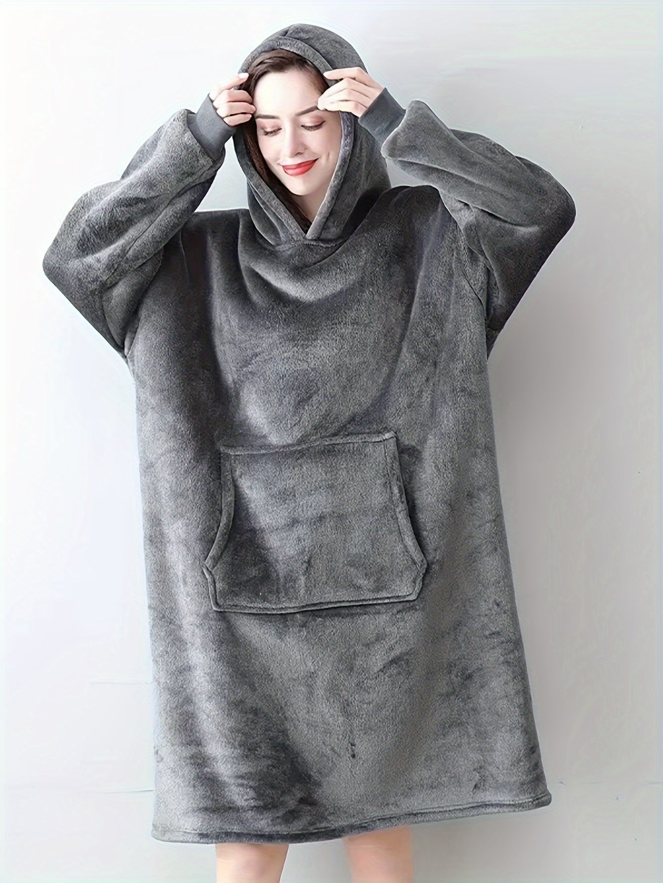  Winter Fleece Hooded Robe with Pockets