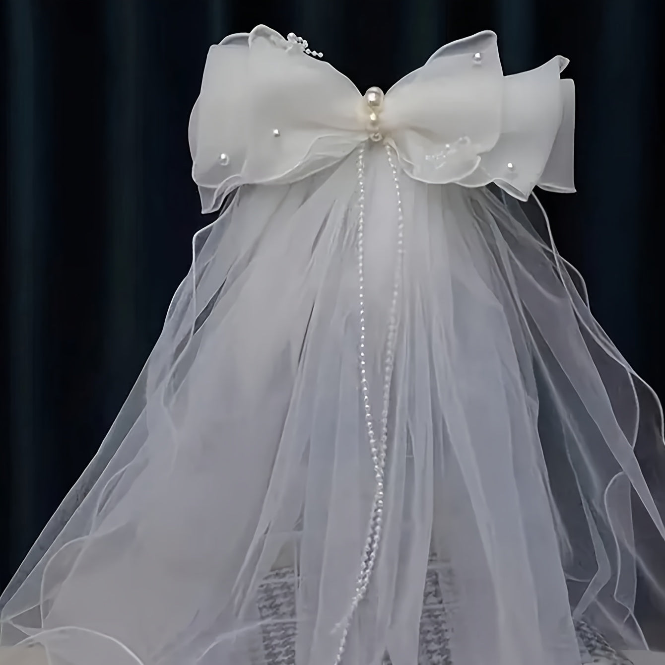 Double Layer Bowknot Bridal Veil with Pearls Wave Edge