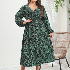 Women's Plus Ditsy Print Long Sleeve V Neck Nipped Waist Dress
