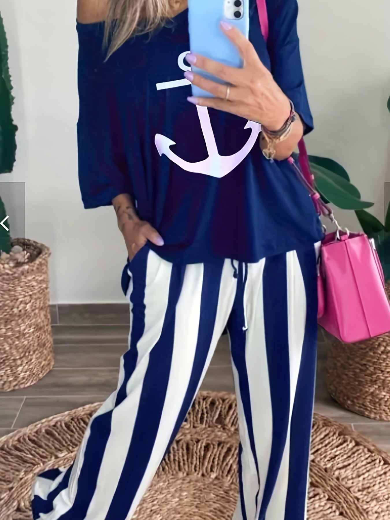  Anchor Print Crew Neck Tee & Striped Pants Outfits