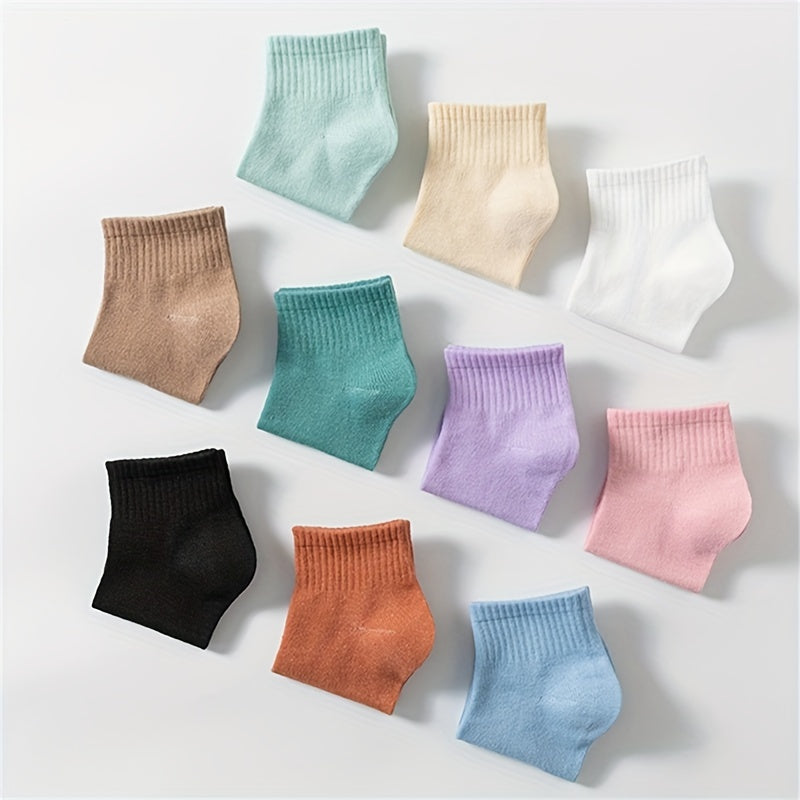 10 Pairs Women's Solid Crew Short Socks - Comfy & Breathable Stockings