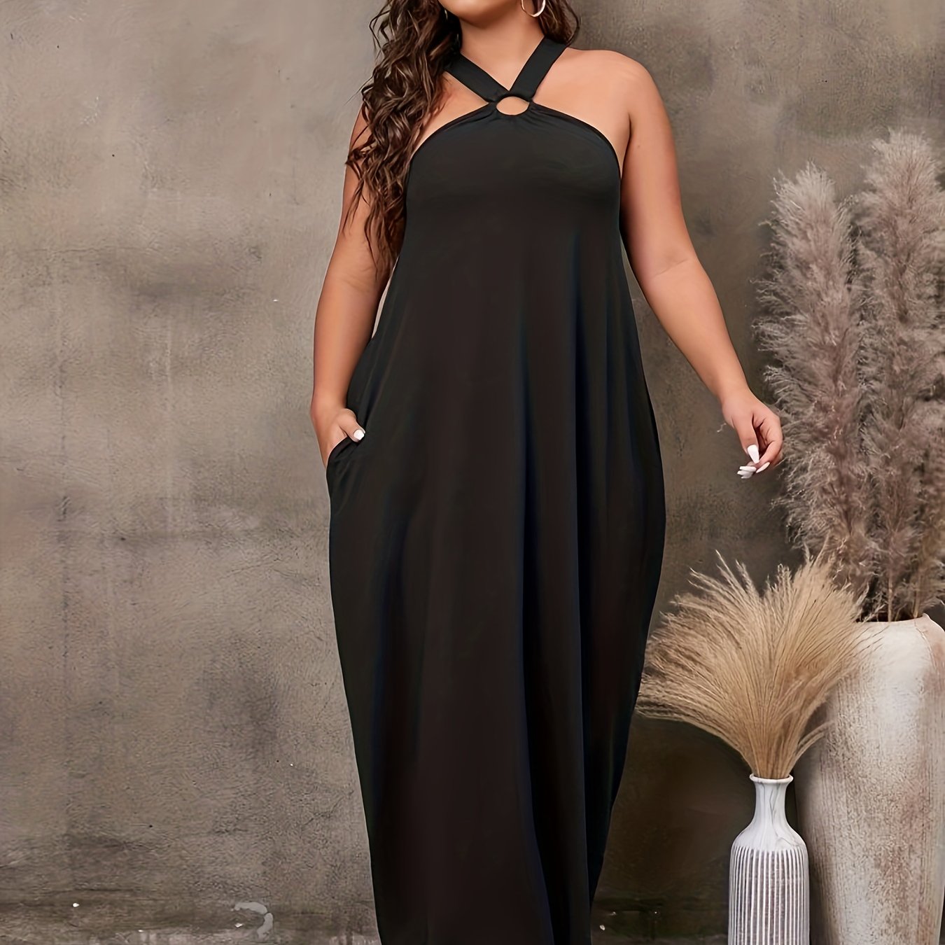  Halter Neck Maxi Dress With Cut Out Back & Pockets