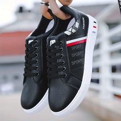 Men's Lace up Skate Shoes Breathable Sneakers with Traction