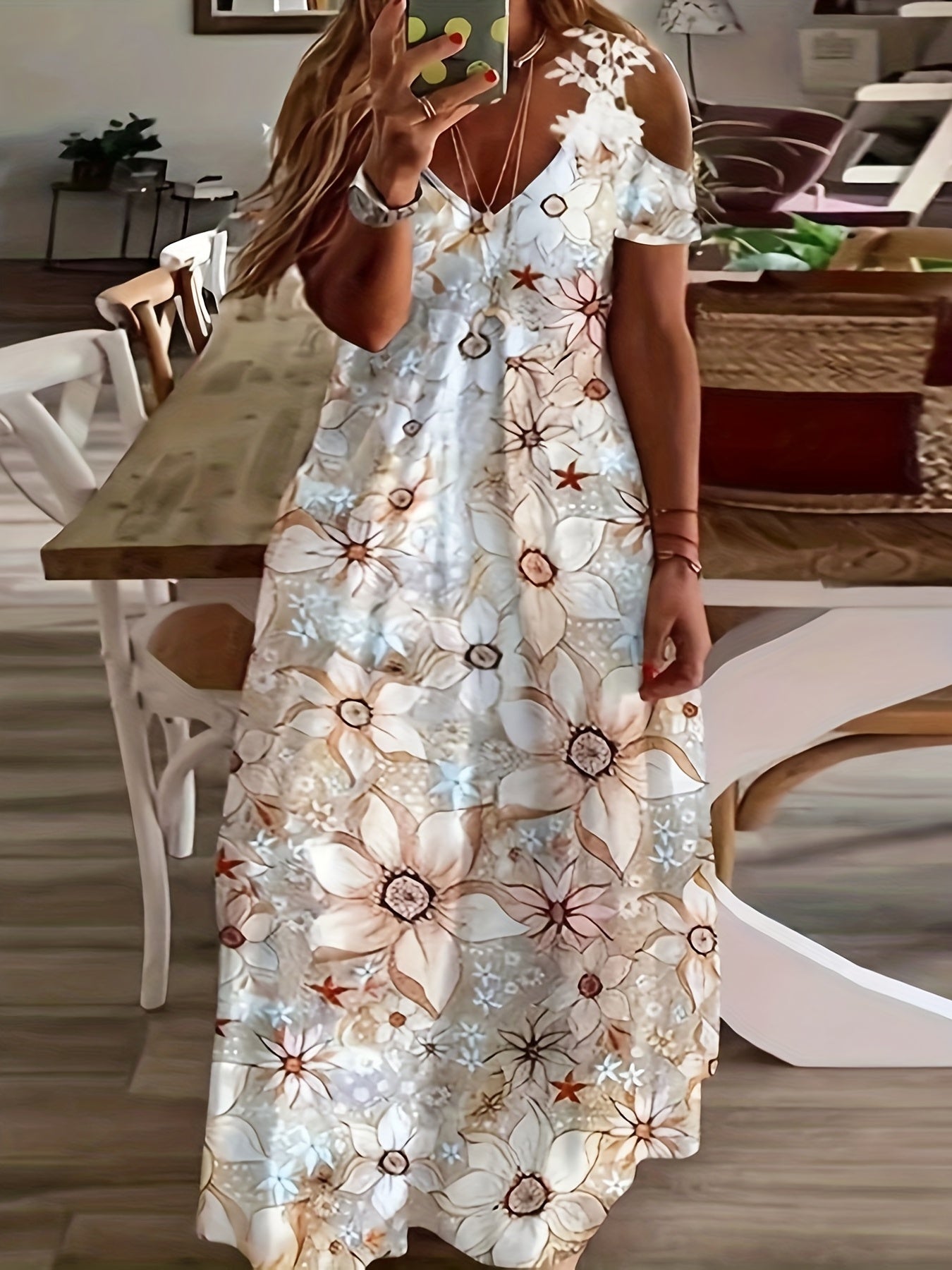  Floral Print Lace Panel Maxi Dress