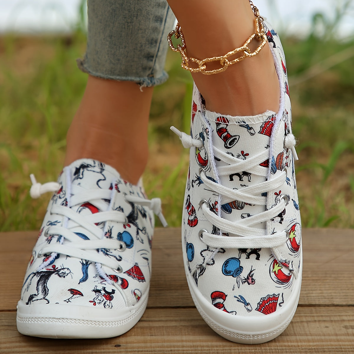 Cartoon Print Canvas Sneakers Non Slip Lace Up Skate Shoes