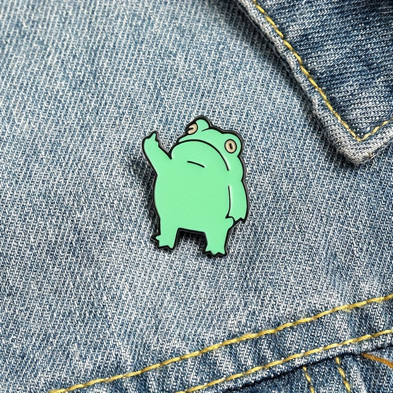 Funny Frog Brooch For Men Cartoon Baked Paint Enamel Frog Pin