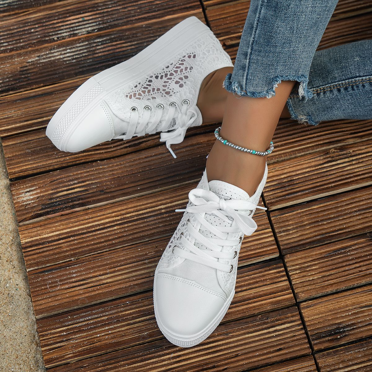 Women's Lace Mesh Sneakers Lightweight Low Top Shoes