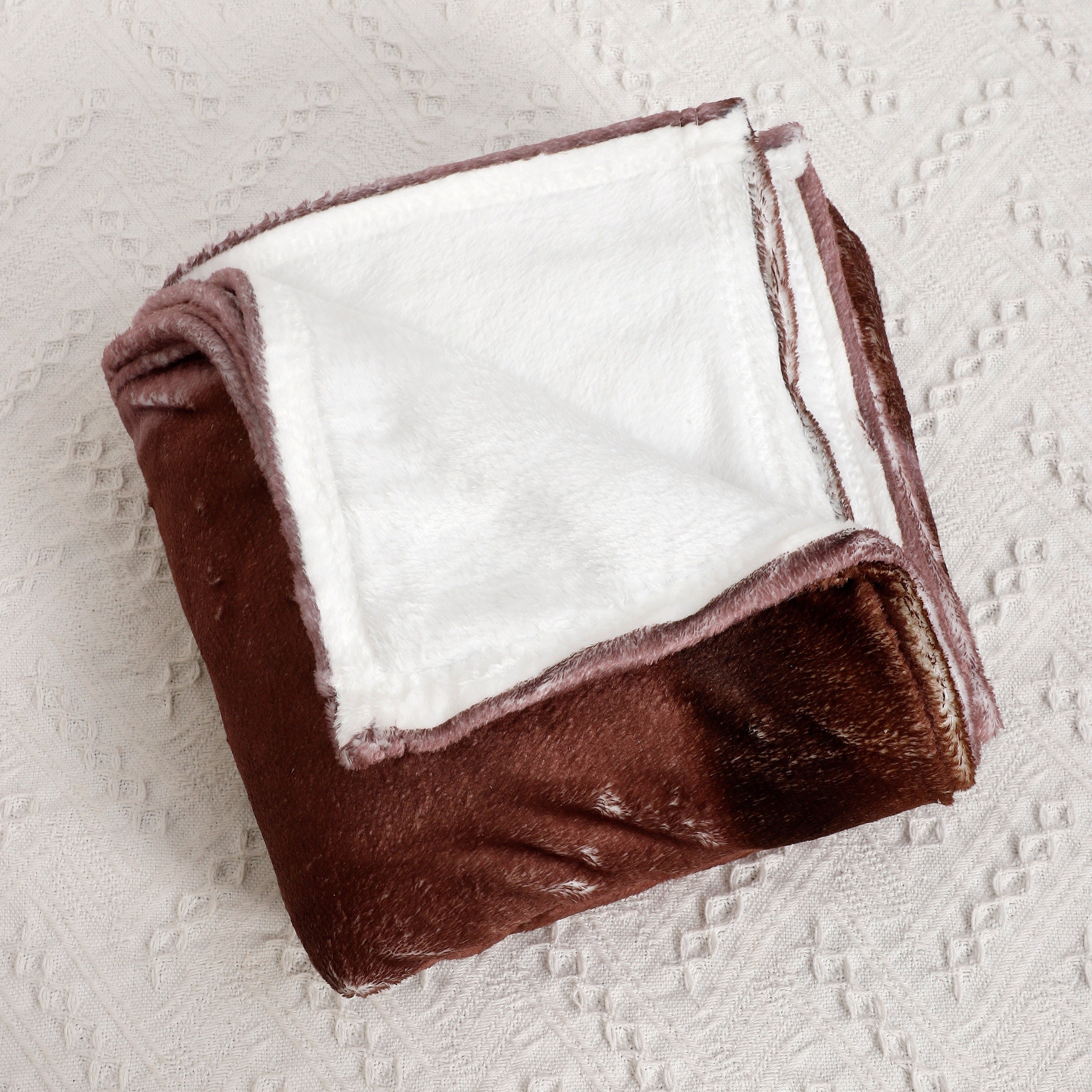 Soft Chocolate Pattern Blanket Winter Warm Flannel All Seasons