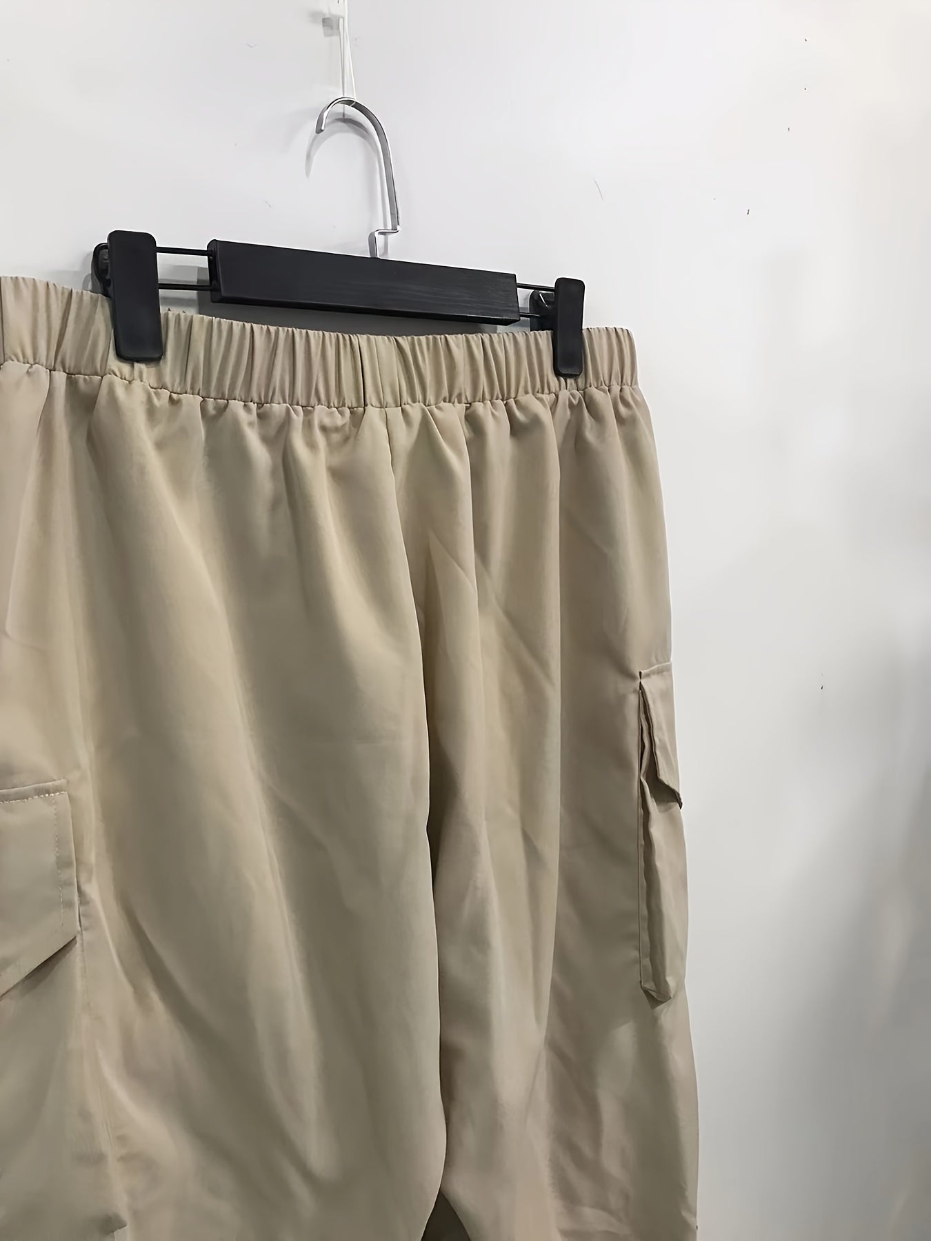  High Rise Wide Leg Cargo Trousers