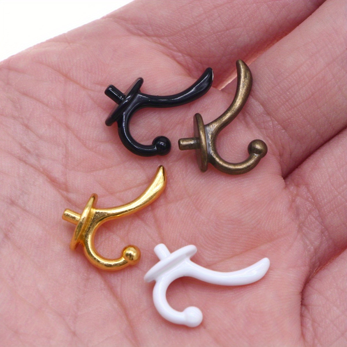 Mini Doll House Hooks 1:12 Toy Wall Hangers 3pcs
