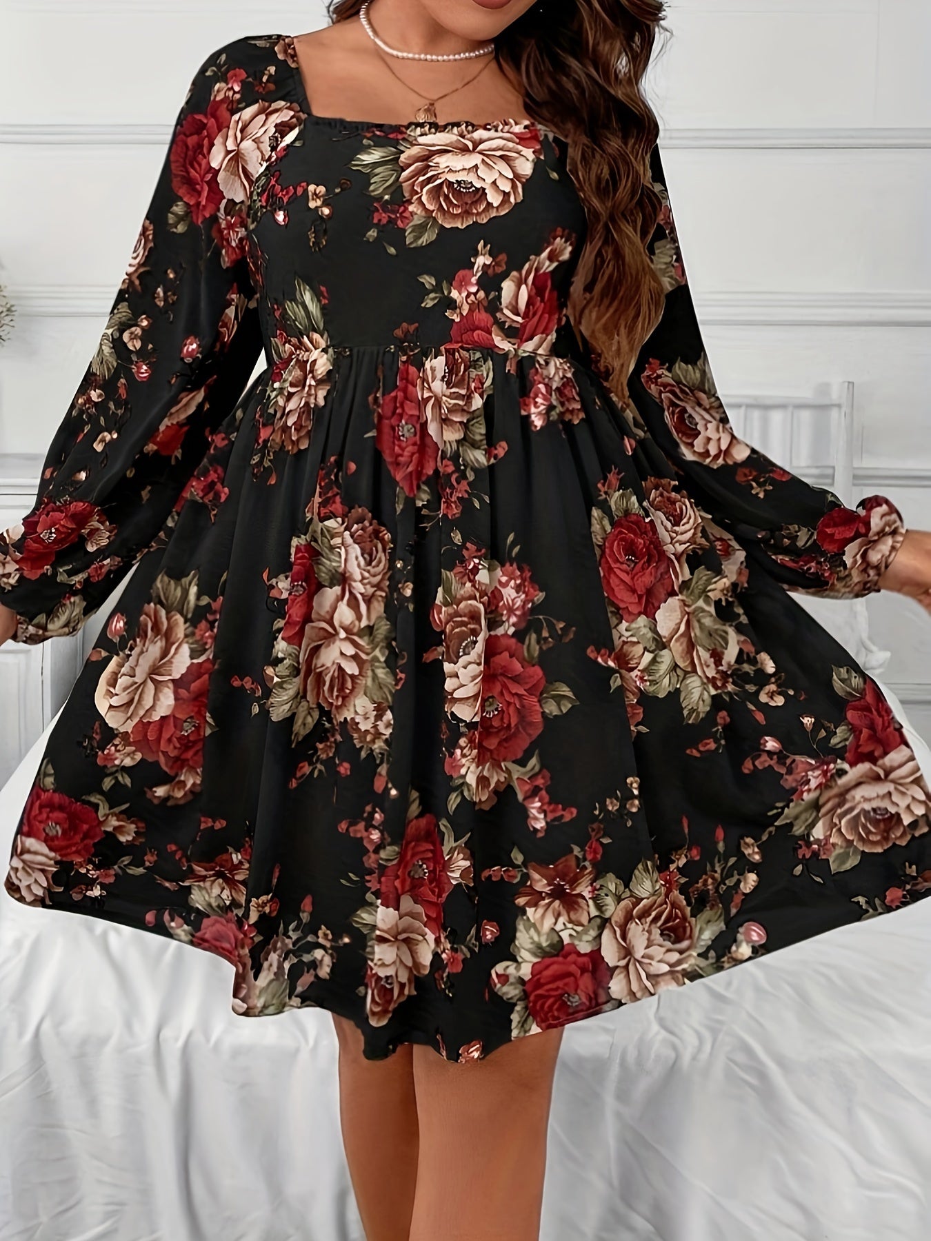  Floral Print Lantern Sleeve Square Neck Dress