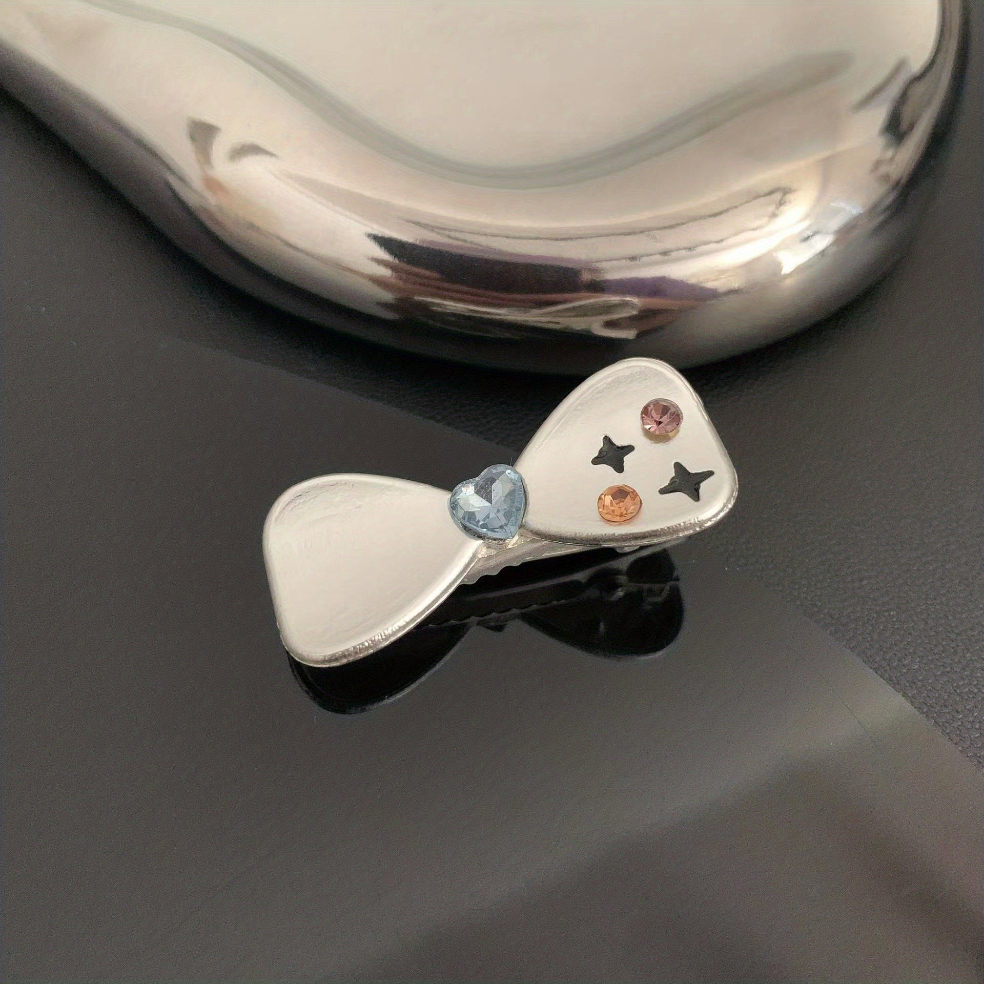 Silvery Hair Claw Clip Colorful Rhinestone Decor Shark Claw Star Hair Claw
