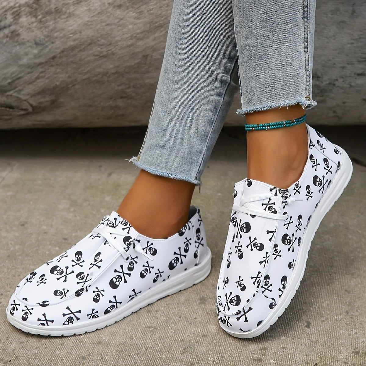 Skull Pattern Flat Loafers Lace Up Canvas Shoes Lightweight Daily Shoes