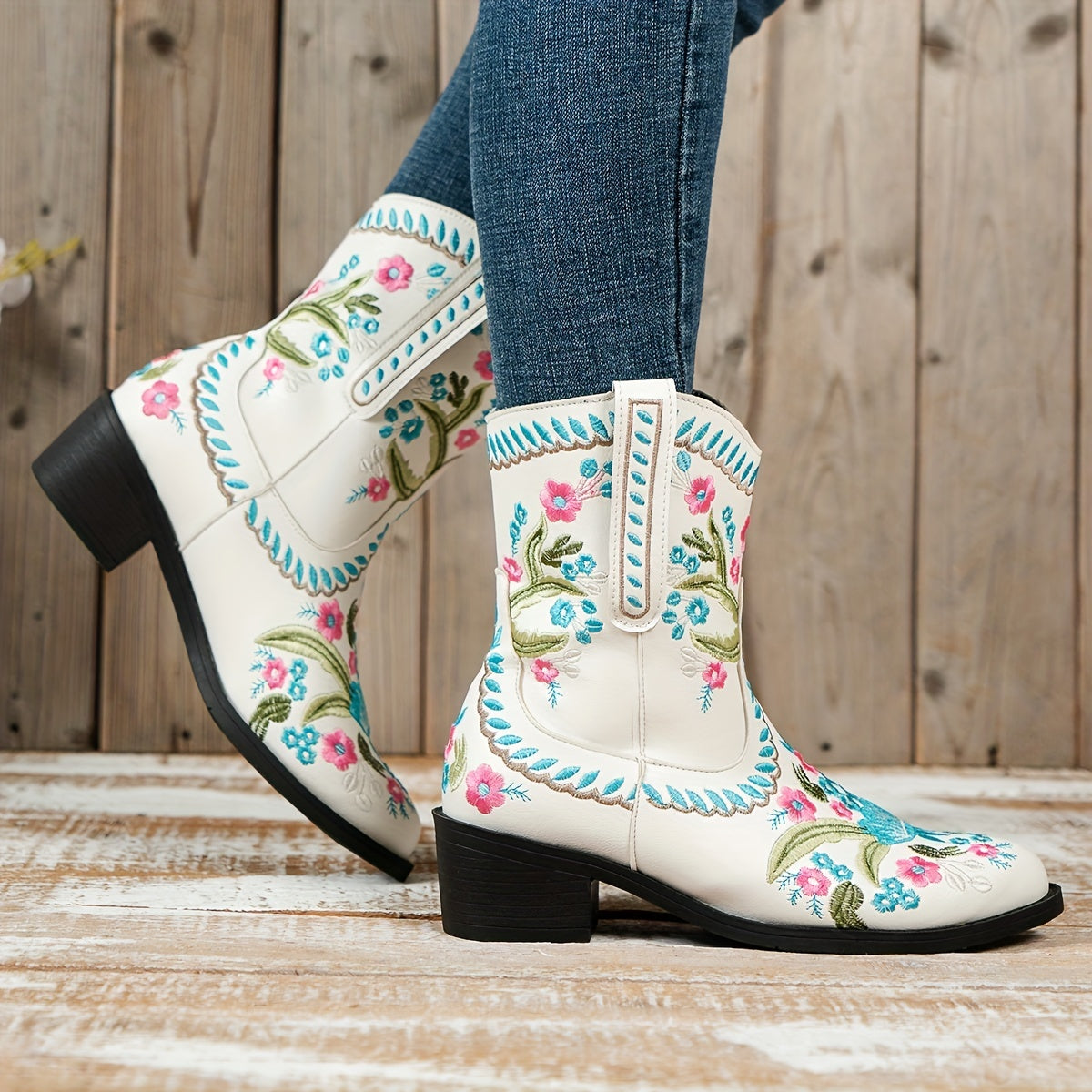 Women's Floral Embroidered Short Boots V Cut Slip On Cowgirl Boots