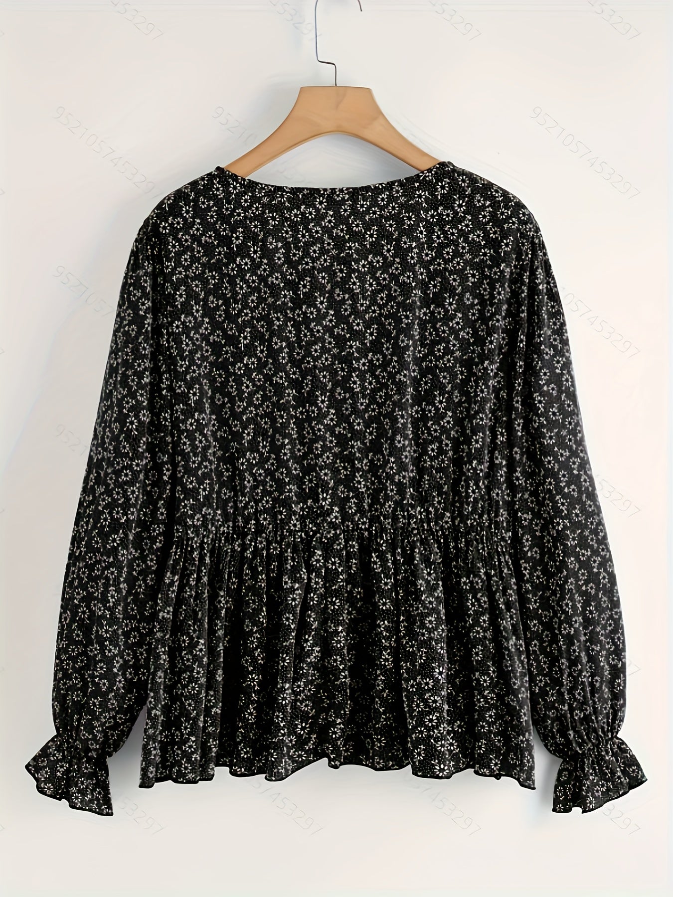  Casual Blouse Ditsy Print Lantern Sleeve V Neck Peplum Top