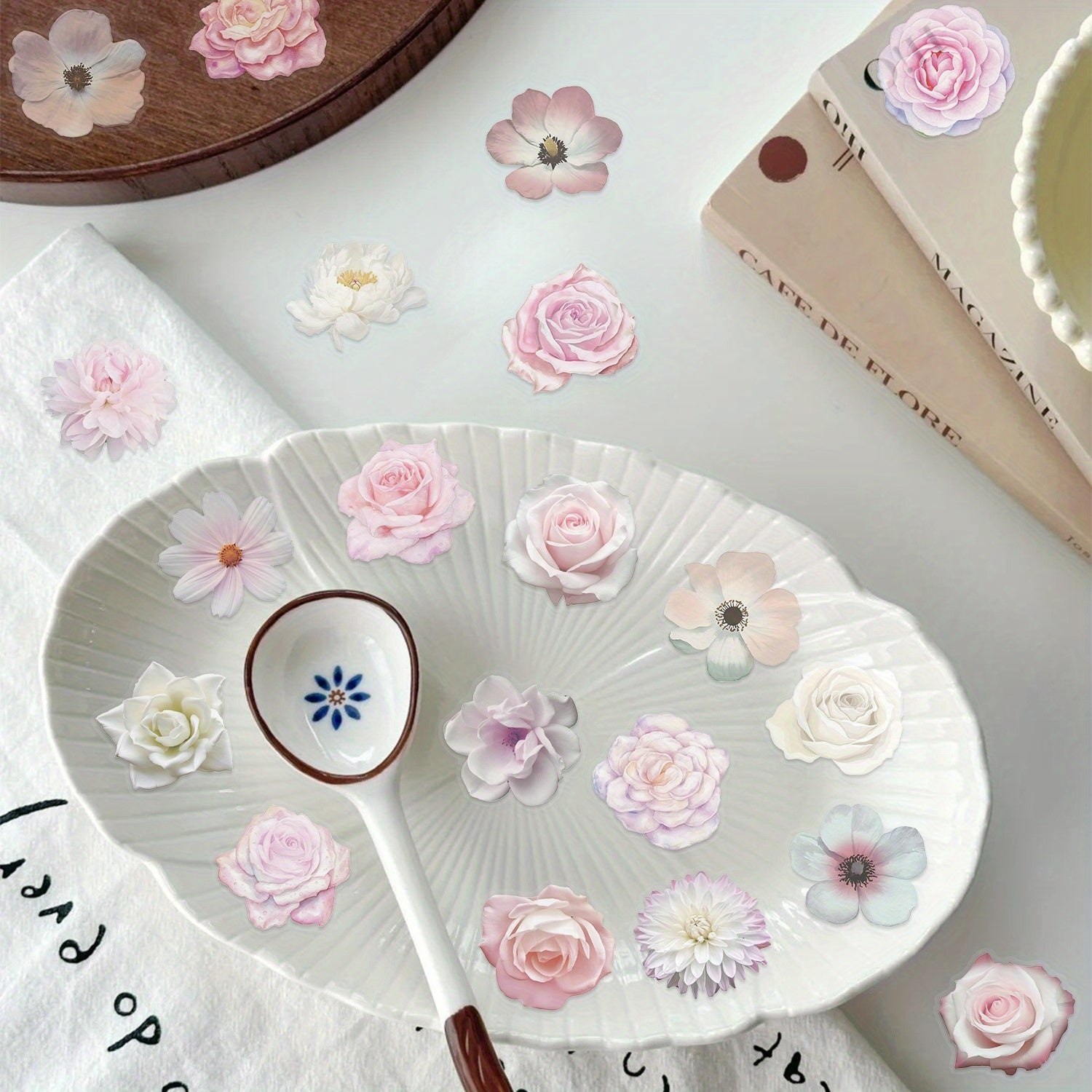 50pcs Pink Flowers Retro Vinyl Decals for Scrapbooking Water Bottles Co