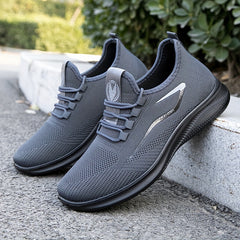 Men's Breathable Running Shoes Comfy Non Slip Lace Up Sneakers