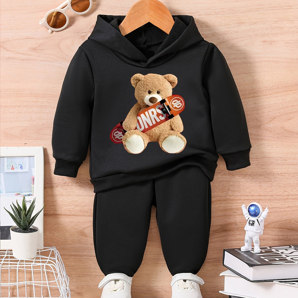 BEAR & SKATEBOARD Print Toddler Baby Sweatshirt & Trousers Set