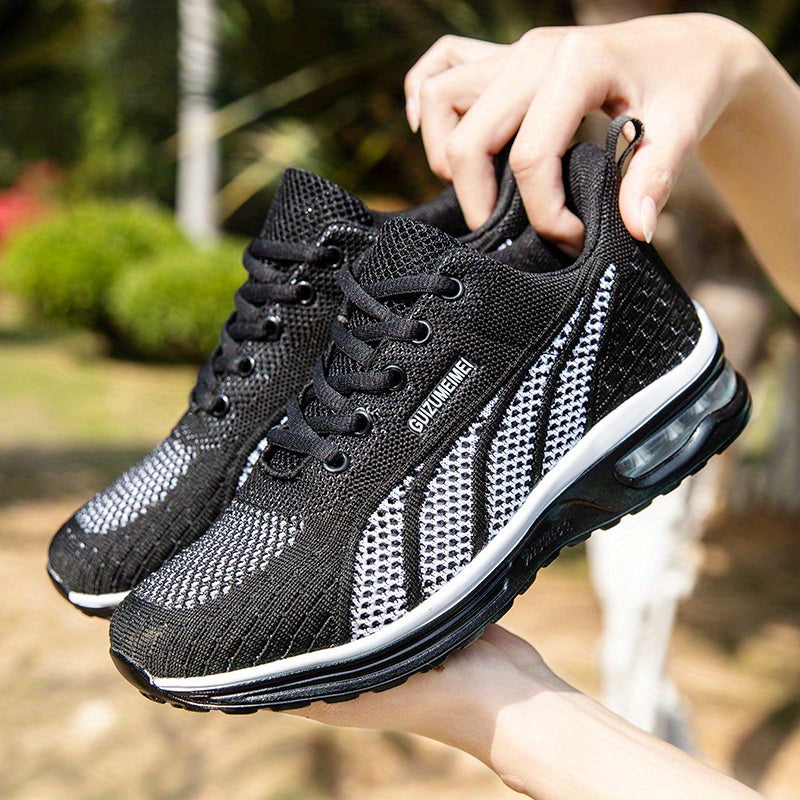 Women's Breathable Mesh Sneakers Comfortable Low Top Lace Up Shoes