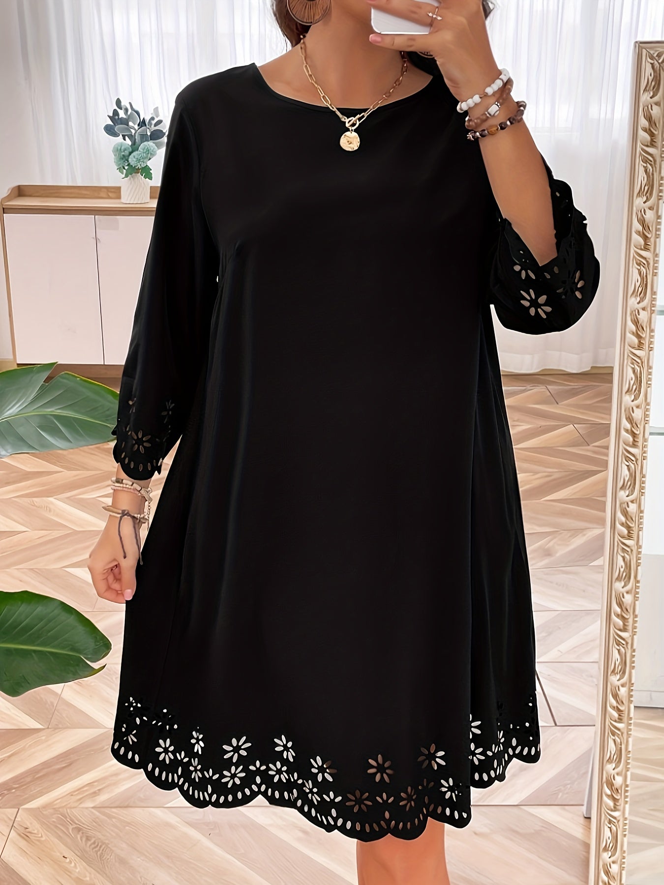  Casual Dress Women's Plus Solid Laser Cut Long Sleeve Dress