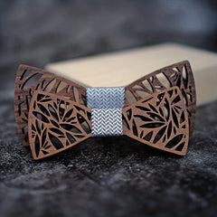 Retro Carved Walnut Wood Bow Tie Set for Father and Son