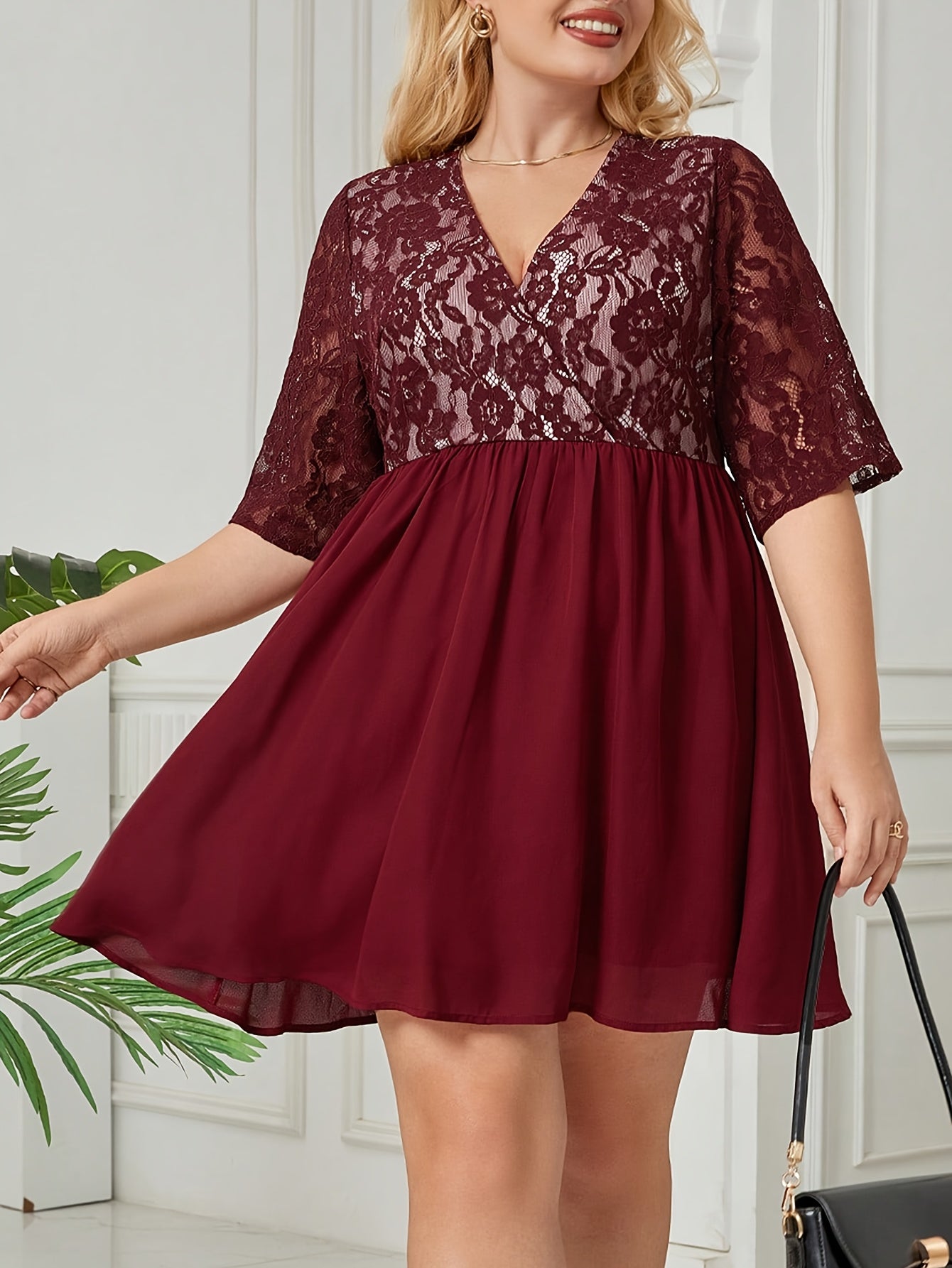  Solid Contrast Lace Mini Dress