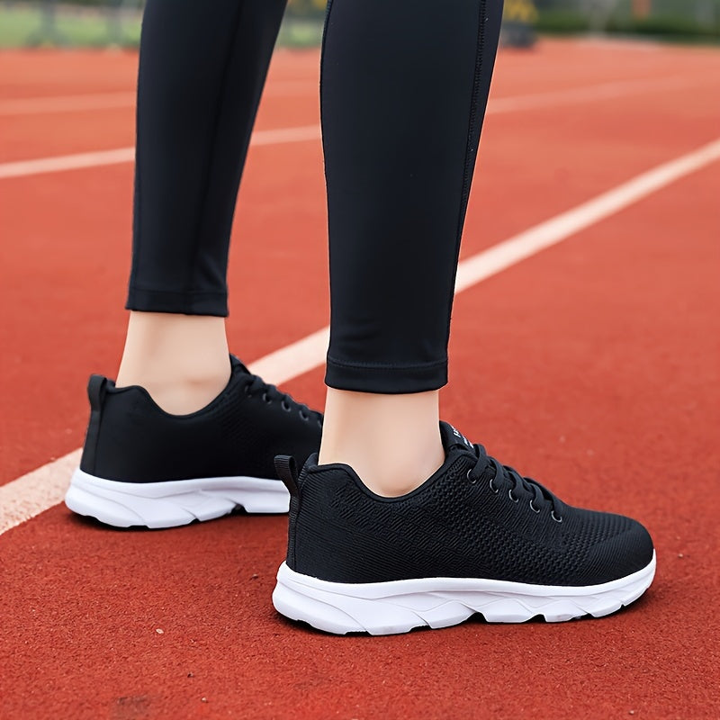 Women's Lace up Outdoor Running Shoes Non slip Mesh Sneakers