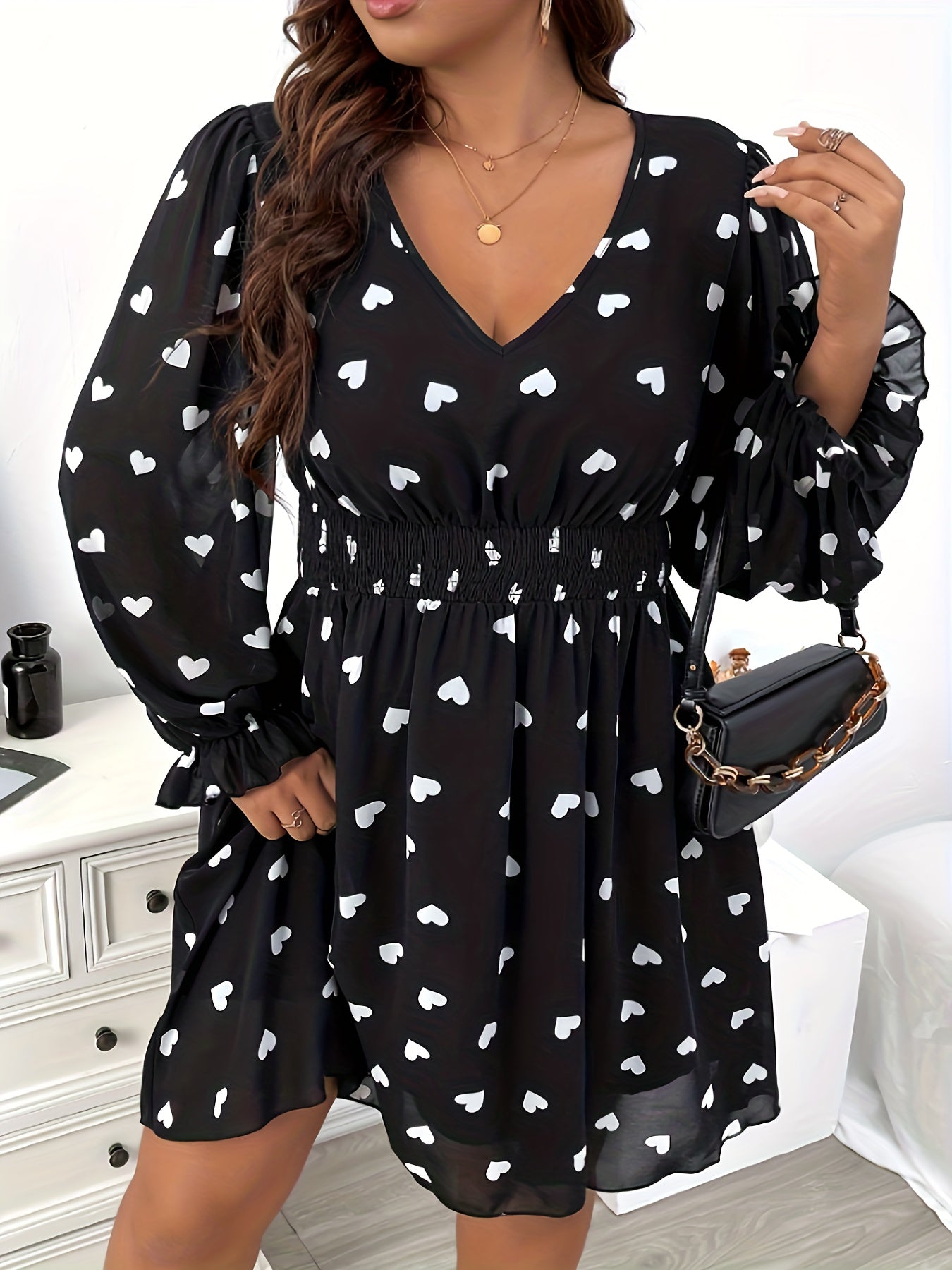  Heart Print Flounce Sleeve V Neck Mini Dress