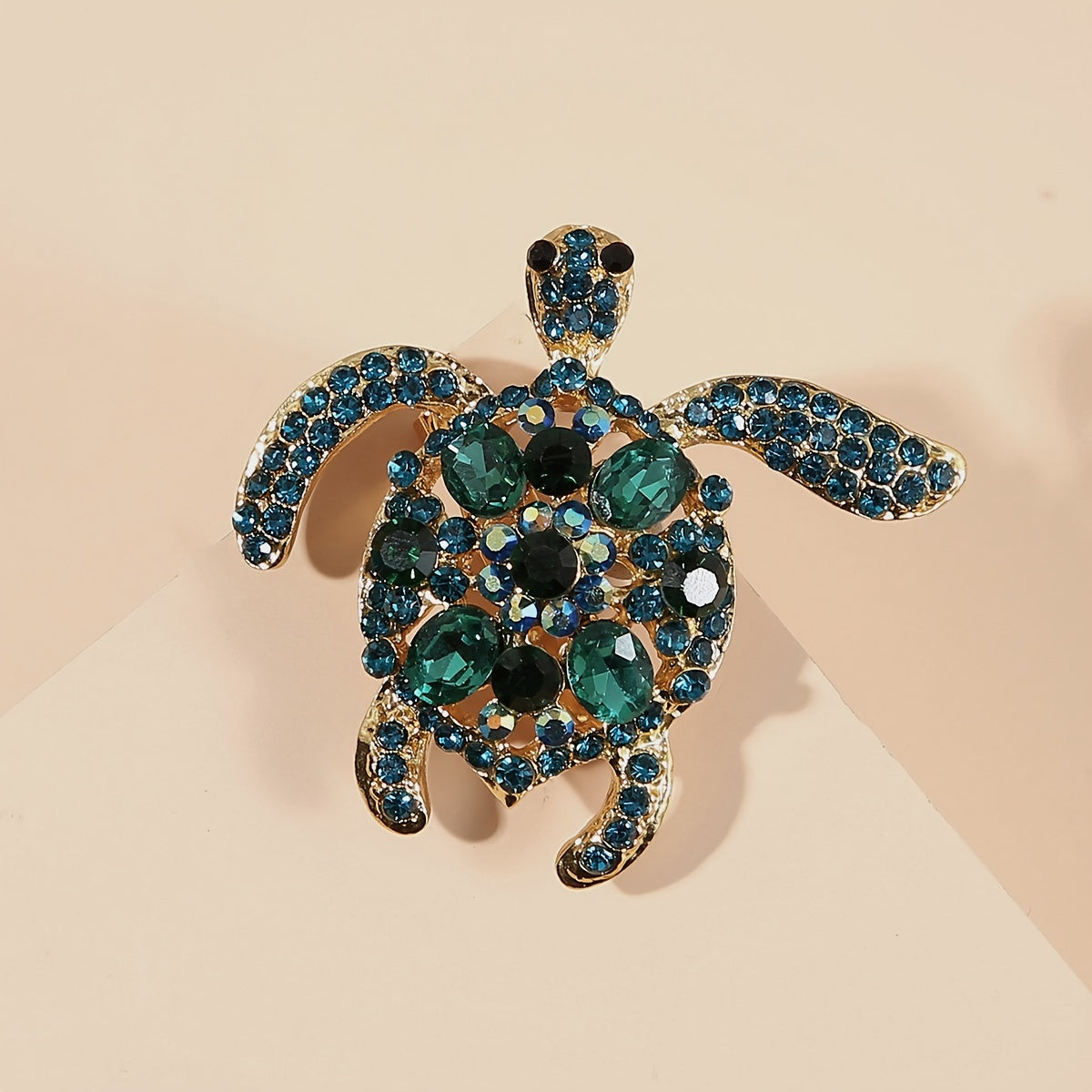 Fashionable Male Turtle Brooch
