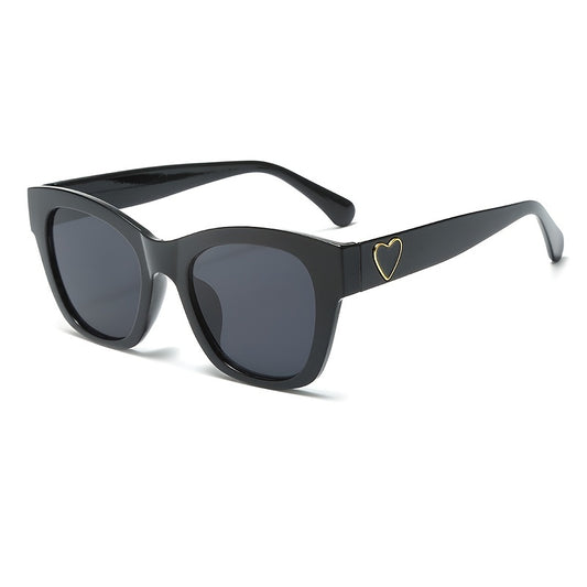 Vintage Heart Decor Square Sunglasses for Women