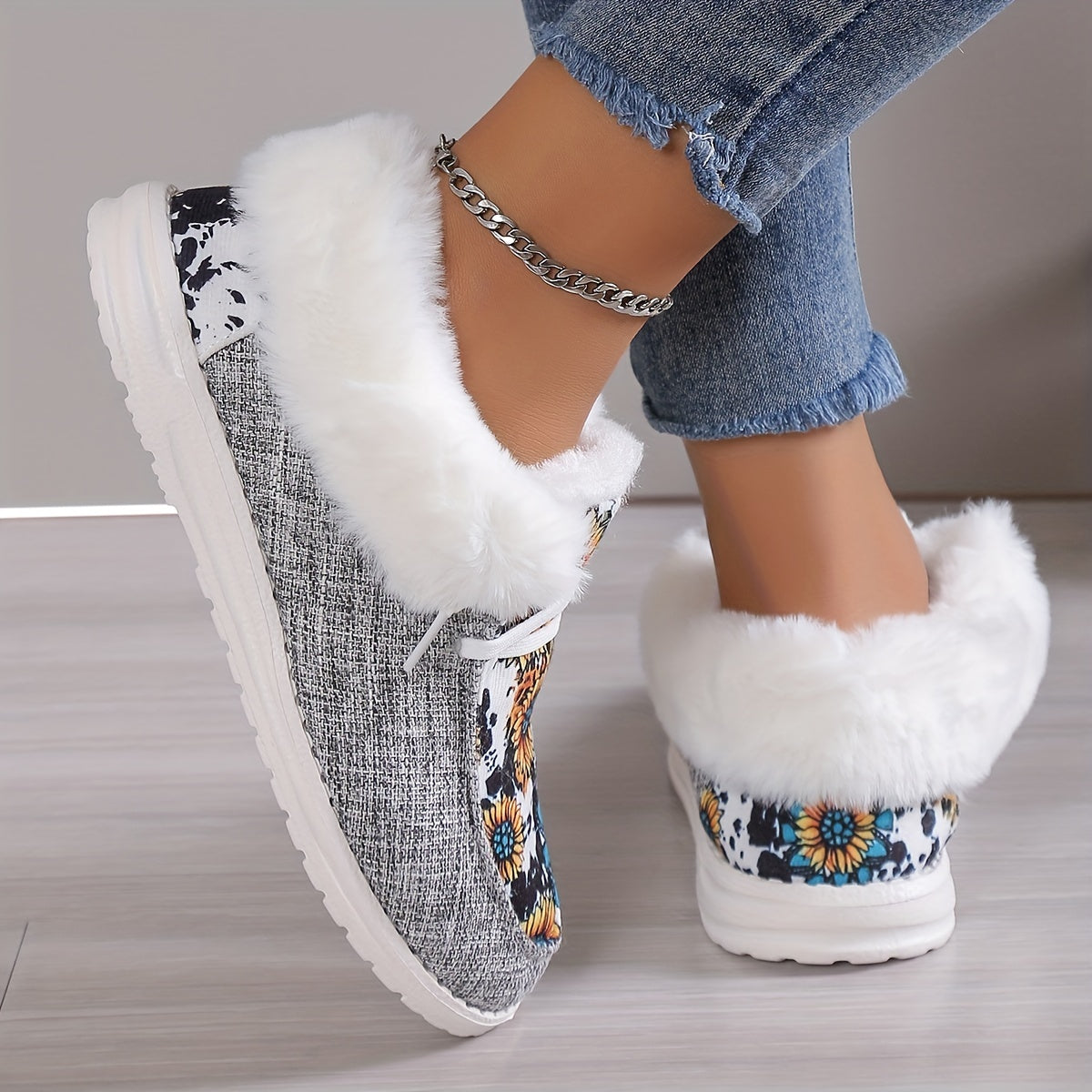 Women's Snow Boots Sunflower Print Plush Lined Slip On Fuzzy Canvas Shoes
