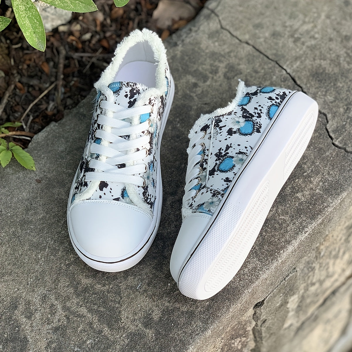 Floral Print Canvas Lace Up Sneakers Low Top Flat Walking Shoes