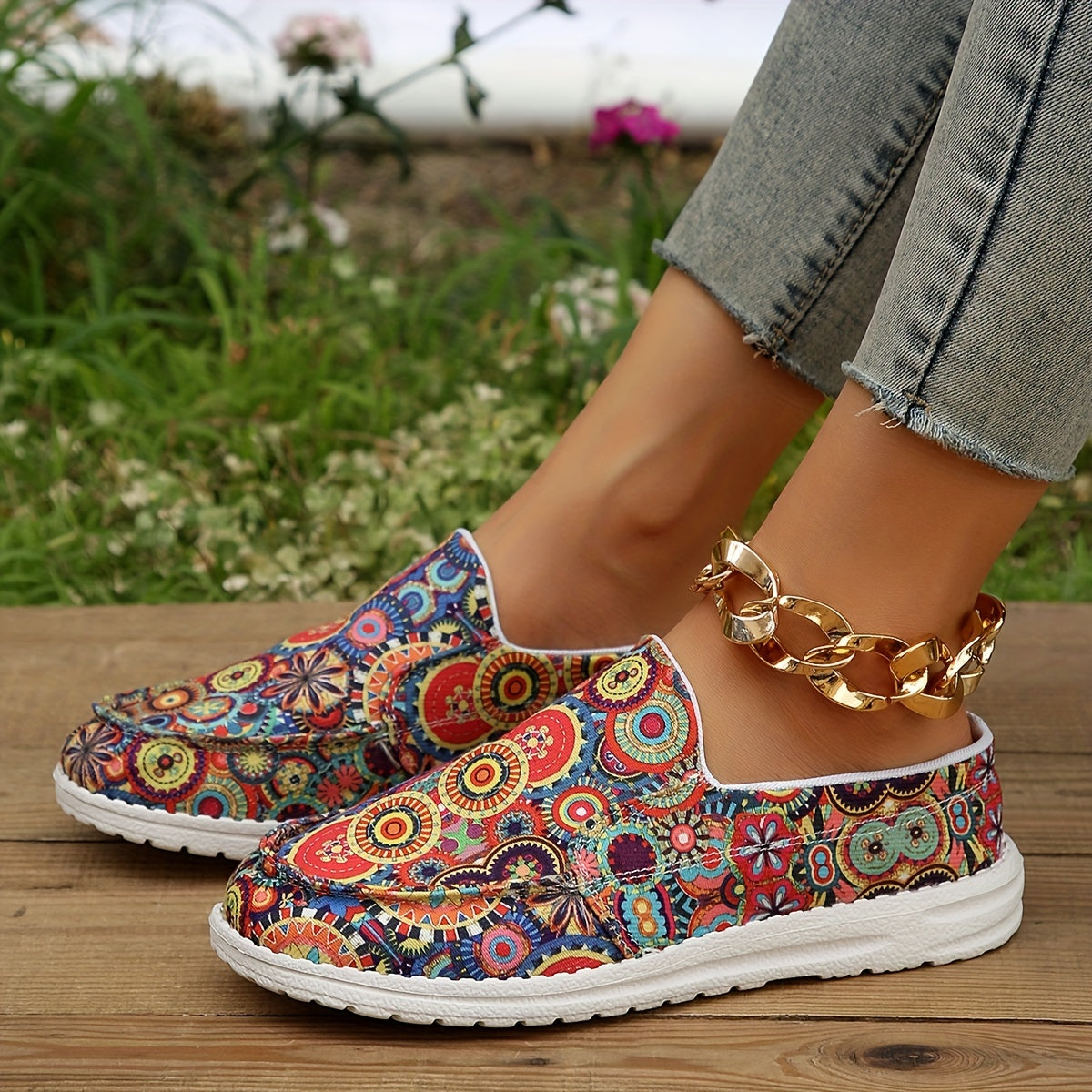 Tribal Style Canvas Slip On Shoes Casual Walking Shoes