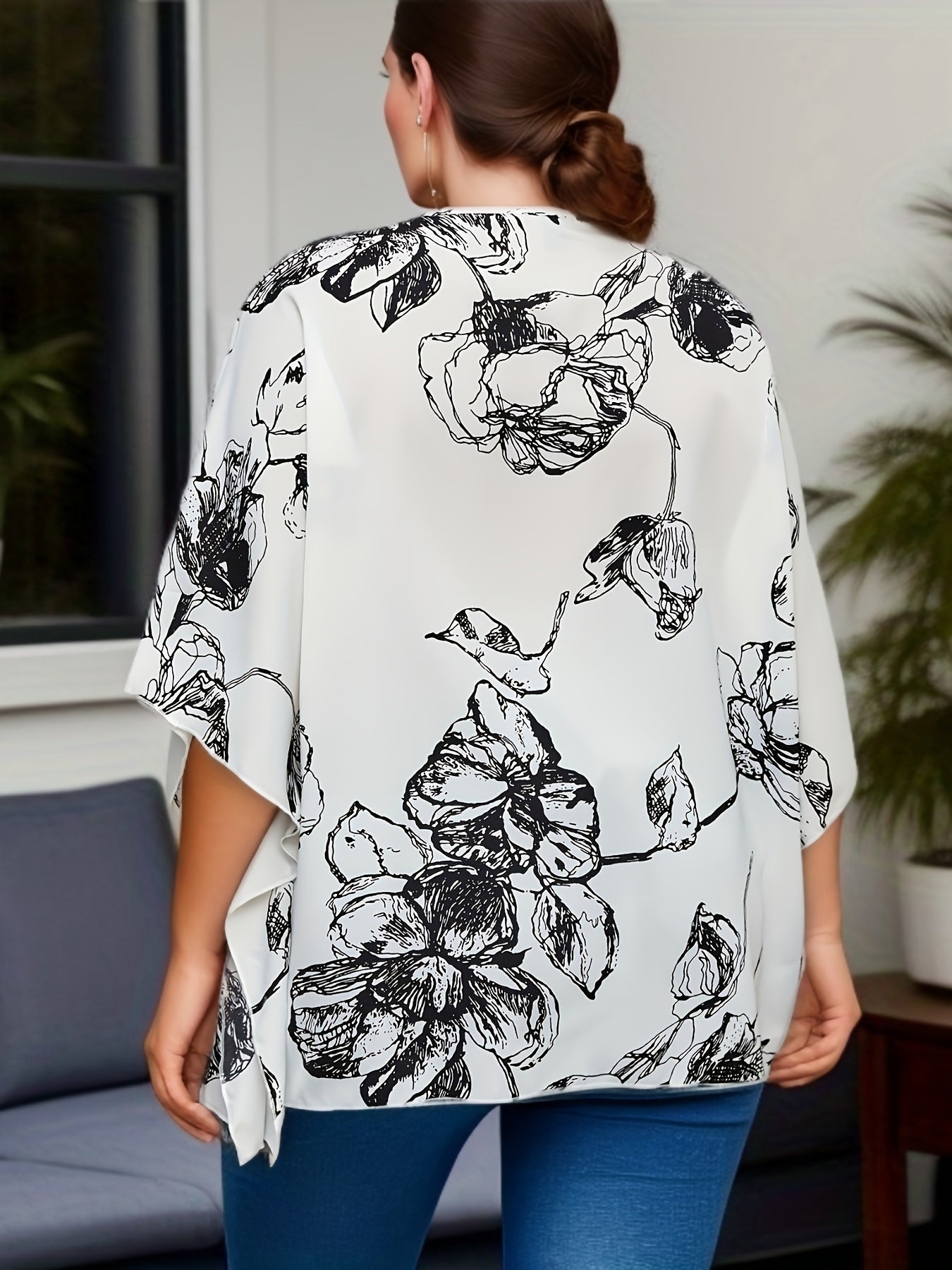  Floral Print Bat Sleeve V Neck Top