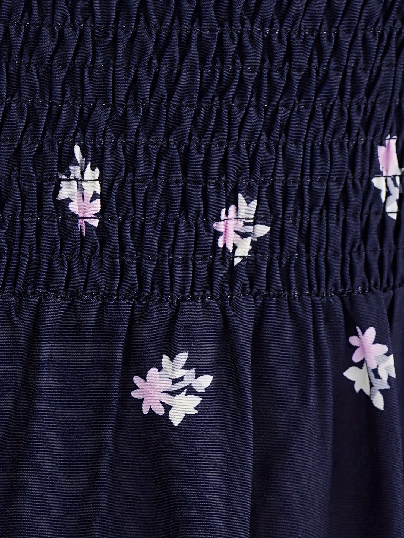  Floral Print Long Sleeve Smock Dress