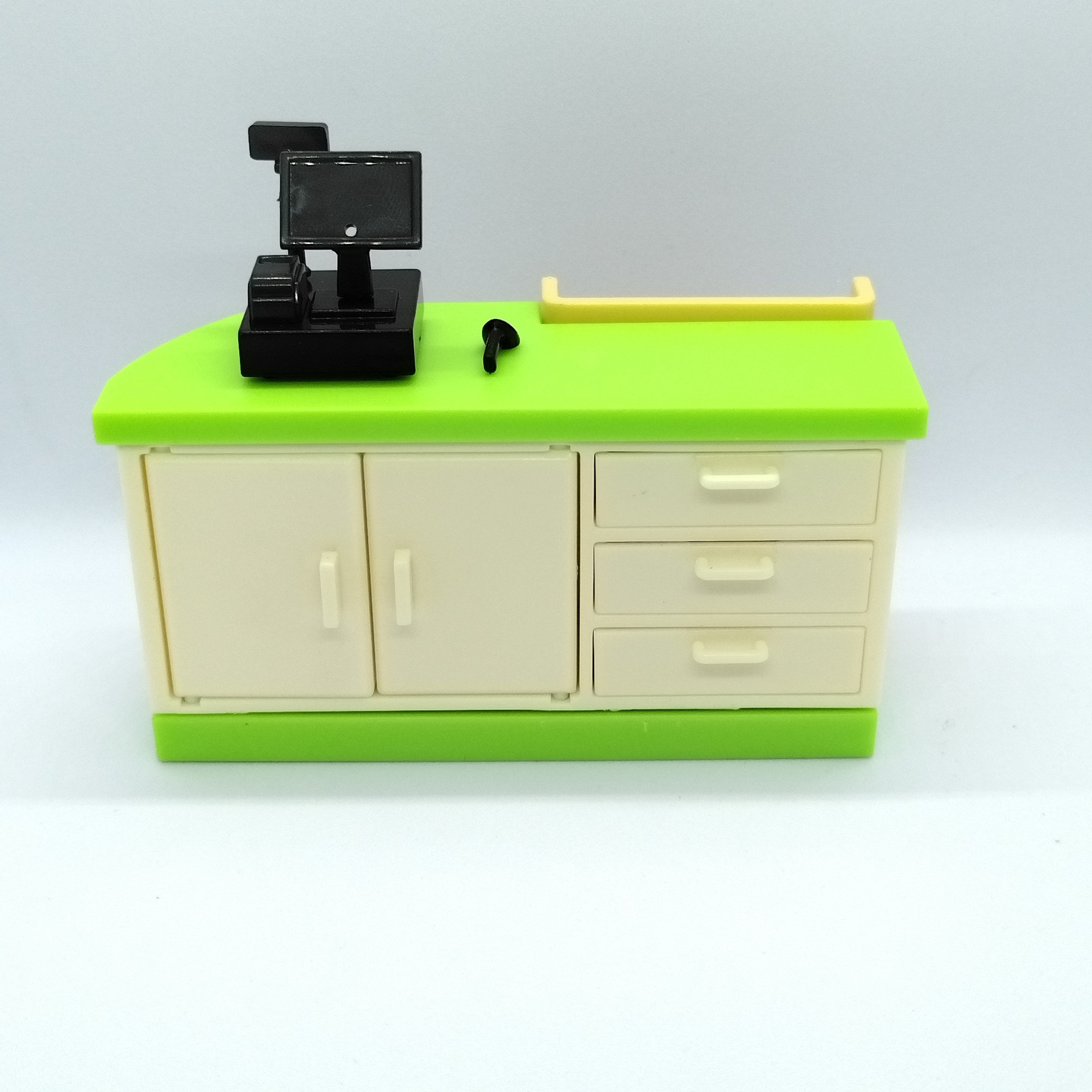 2pcs Dollhouse Mini Corner Bar and Micro Cash Register Plastic Material