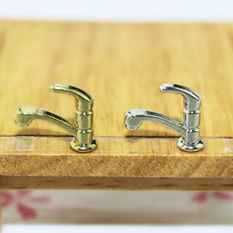 2pcs Mini Faucet Set Dollhouse Accessory Alloy Material Kitchen Bathroom Scene