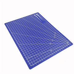 Plaid Pattern Cutting Mat for Craft Fabric