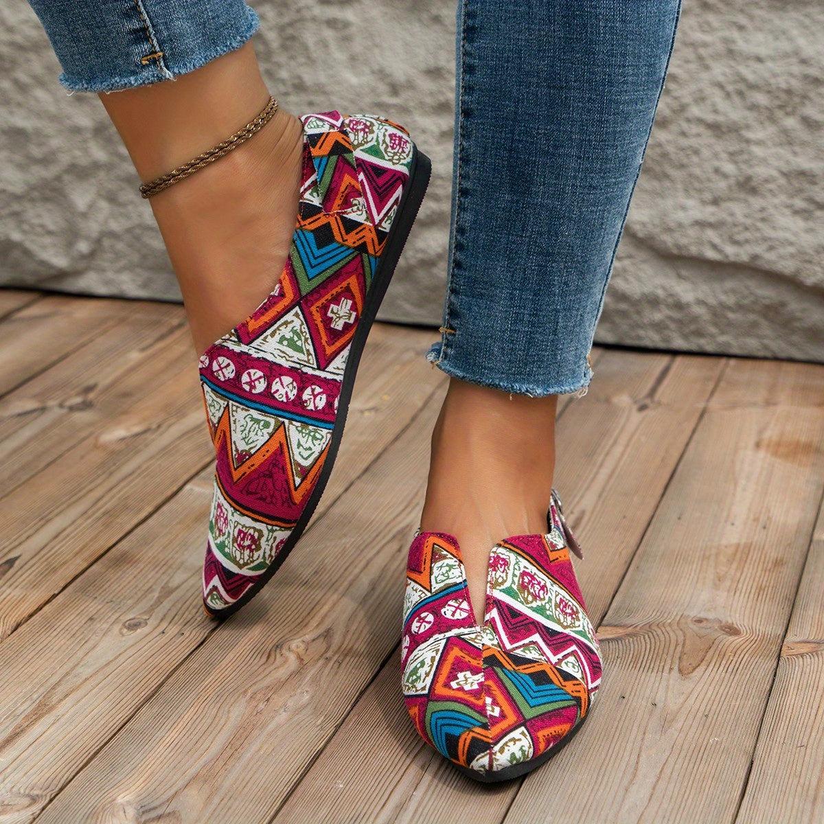 Women's Tribal Style Flats Slip On Canvas Shoes Lightweight Flat Shoes